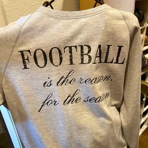 XL women’s sweatshirt